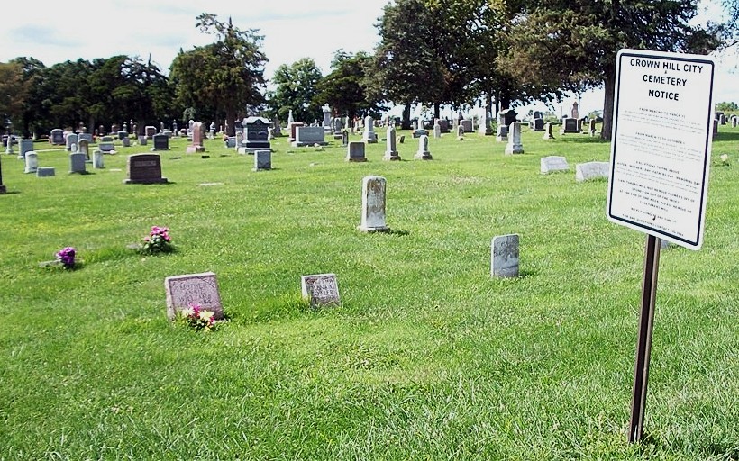 Crown Hill City Cemetery