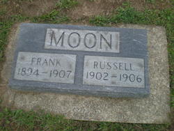 Russell Moon 