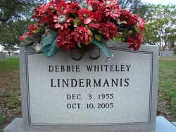 Debbie Rae <I>Whiteley</I> Lindermanis 
