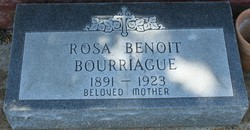 Rosa <I>Benoit</I> Bourriague 