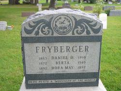 Daniel O Fryberger 