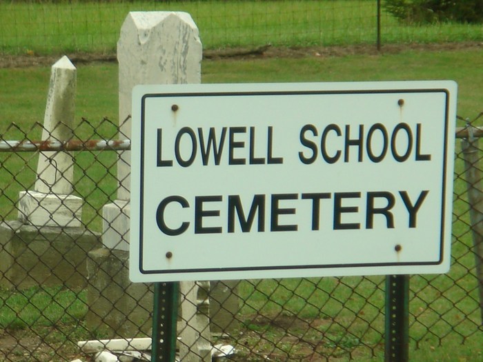 Lowell School Cemetery