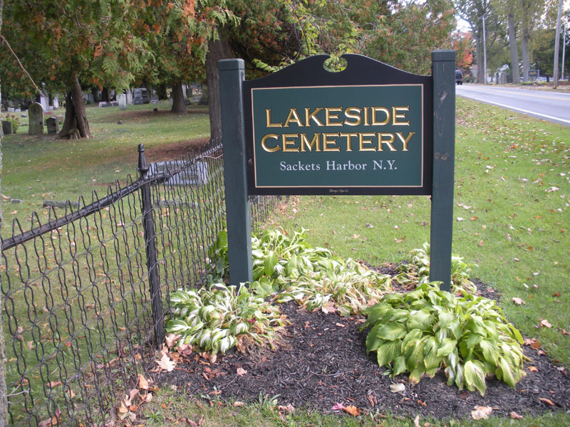 Lakeside Cemetery