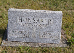 Daniel Hunsaker 