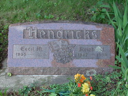 Reinholdt N Hendricks 