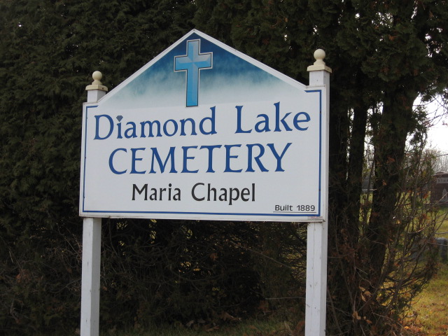 Diamond Lake Cemetery