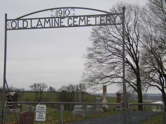 Old Lamine Cemetery