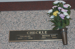 Myrtle Lou “Bessie” <I>Wooley</I> Checkle 
