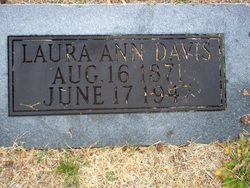 Laura Ann <I>Helms</I> Davis 