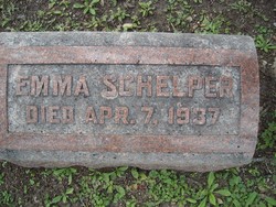 Emma Schelper 