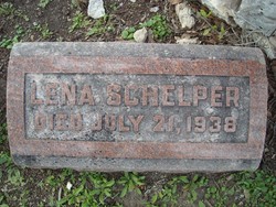 Lena Schelper 