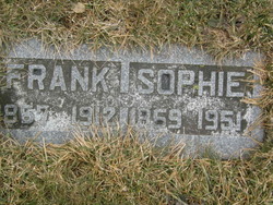 Sophia Marie <I>Schneider</I> Beuerle 