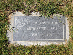 Antoinette Louise “Toni” <I>Stonecipher</I> Bell 