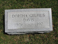 Dortha Arlouine <I>Gelfius</I> Davis 
