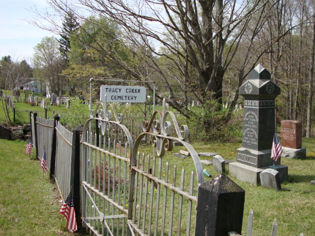 Tracy Creek Cemetery