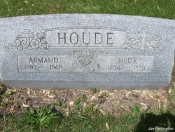 Armand Uleric Houde 