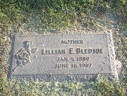 Lillian Estella <I>Moore</I> Bledsoe 
