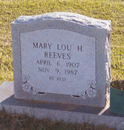 Mary Lou <I>Harrigill</I> Reeves 