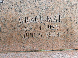 Grace Mae <I>Lindgren</I> Crabb 