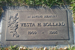 Vesta Joannia <I>Hooper</I> Bollard 