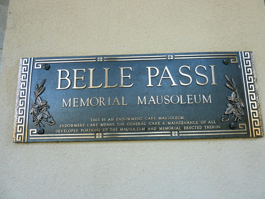 Belle Passi Memorial Mausoleum