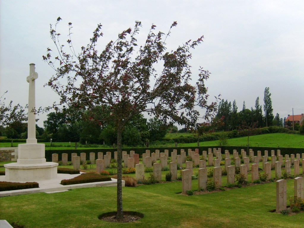 Le Peuplier Military Cemetery