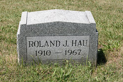 Roland J. Hau 