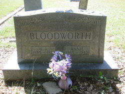 Annie Mae <I>Hubbard</I> Bloodworth 