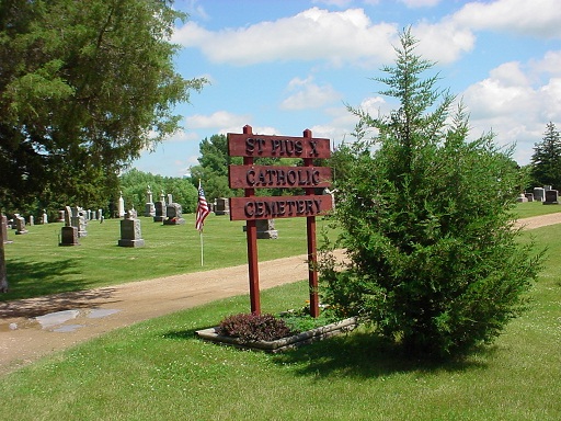 Saint Pius X Cemetery