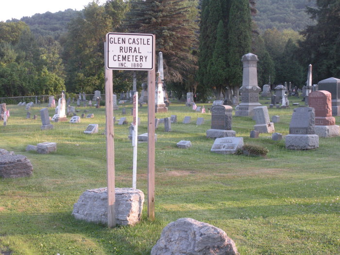 Glen Castle Cemetery