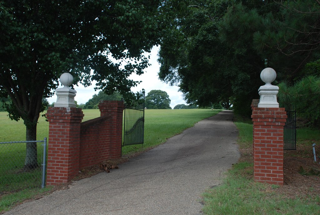 Meadowbrook Memorial Cemetery
