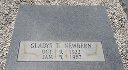 Gladys <I>Tucker</I> Newbern 