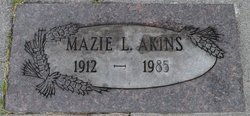 Mazie Luella <I>Nance</I> Akins 