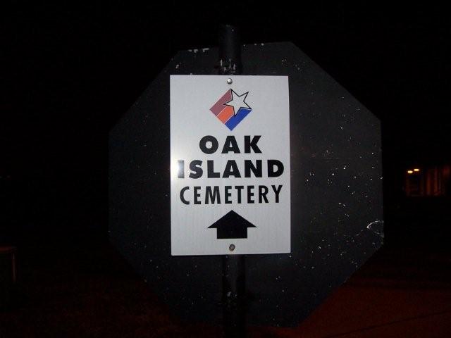 Oak Island Cemetery