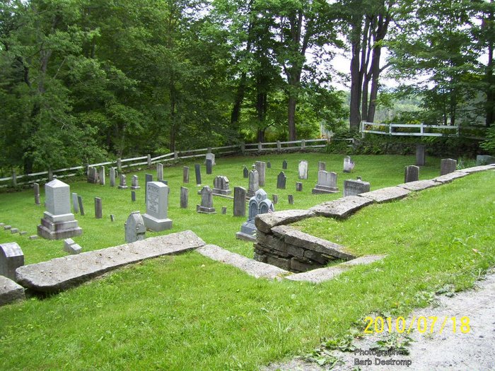 Dwinell-Beaver Cemetery