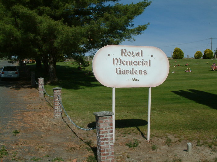 Royal Memorial Gardens