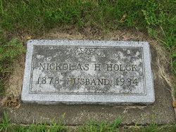 Nickolas H Holck 