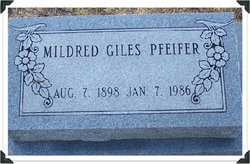 Mildred Frances <I>Giles</I> Pfeifer 