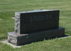Edwin O Studlien 