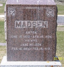 Elizabeth Mary Jane <I>Nelson</I> Madsen 