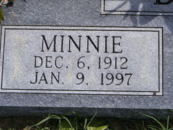 Minnie <I>Harner</I> Benge 