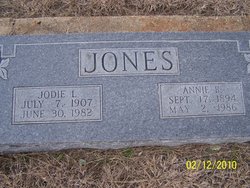 Annie <I>Bonds</I> Jones 