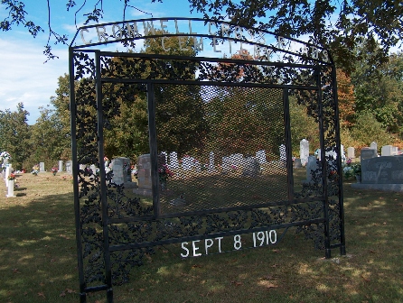 Cromwell Crossroads Cemetery