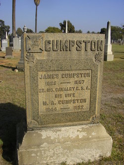James Cumpston 