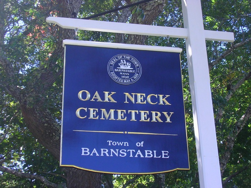 Oak Neck Cemetery