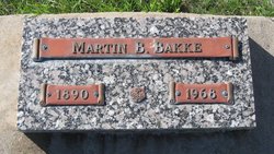 Martin B Bakke 