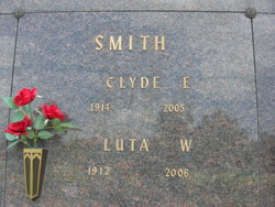 Luta W. <I>Taylor</I> Smith 