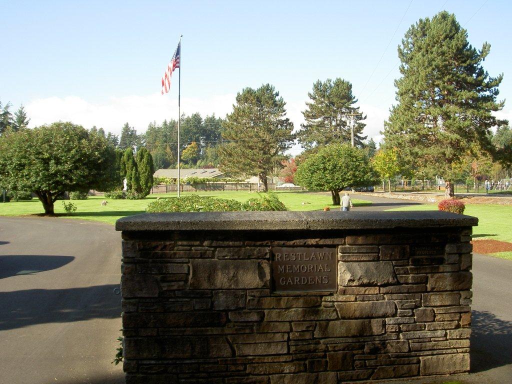 Restlawn Memorial Gardens In Edmonds Washington Find A Grave
