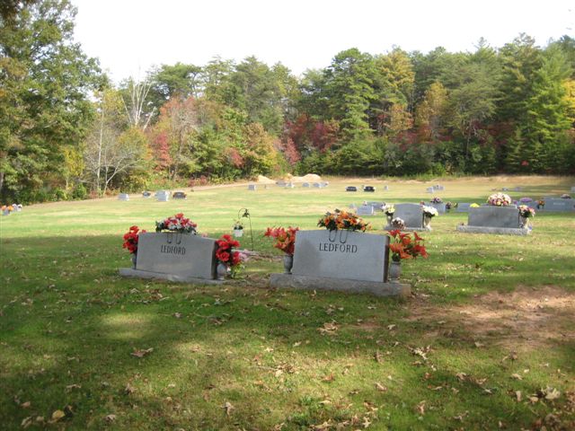 Meadow Grove Baptist Cemetery