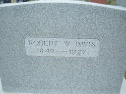 Robert W Davis 